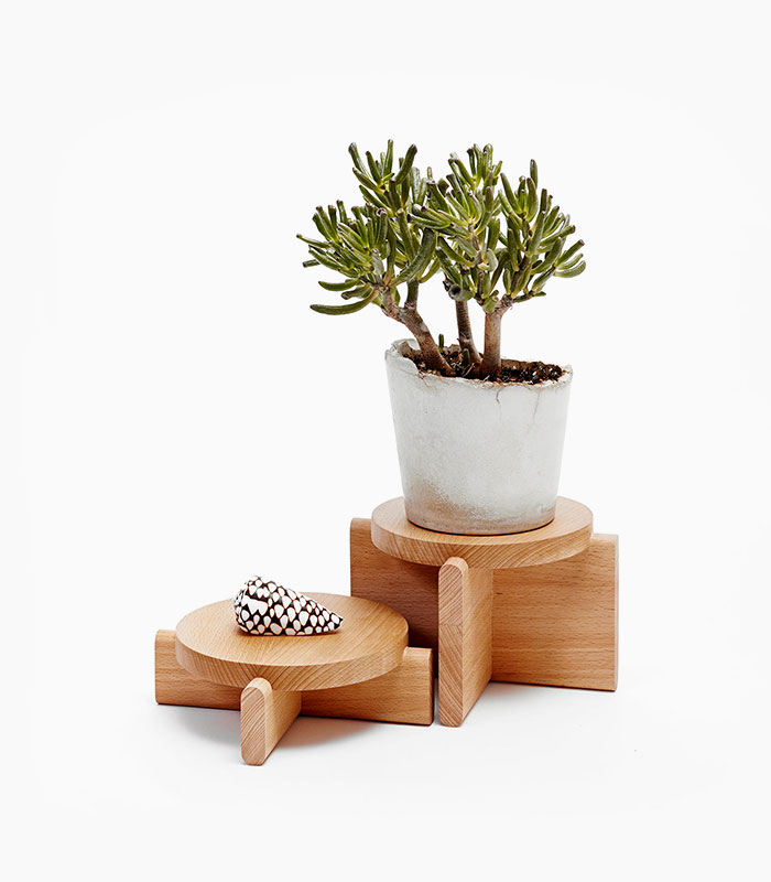 product-accessories-5 میز کوچک فانتزی - تصویر 1
